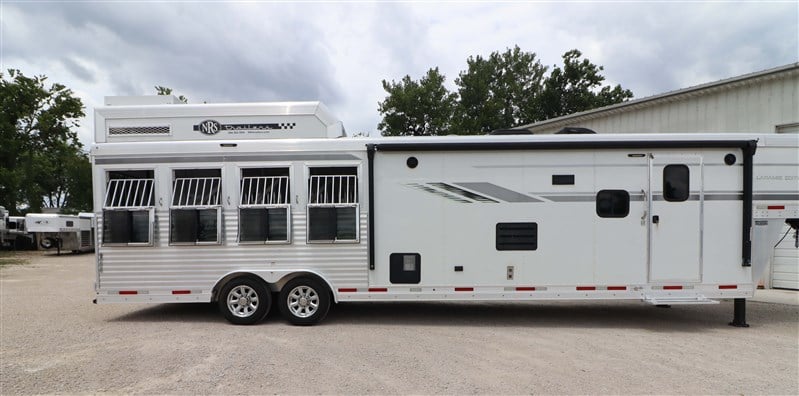 Trailer Photo 2