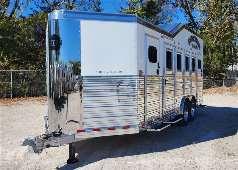 Trailer Photo 4