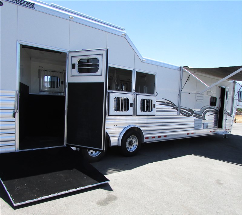 Trailer Photo 9