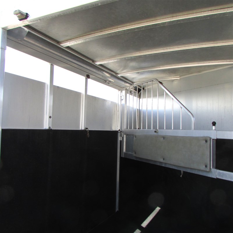 Trailer Photo 6