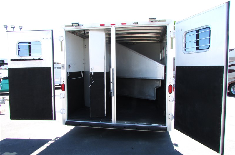 Trailer Photo 13