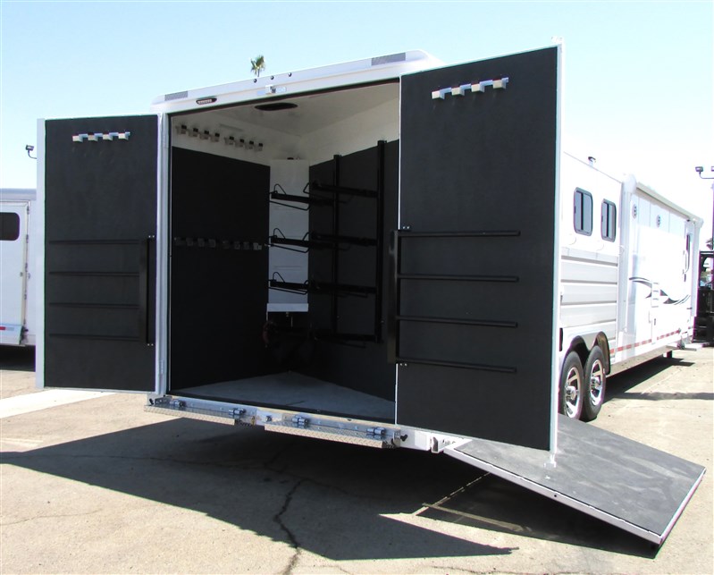 Trailer Photo 5