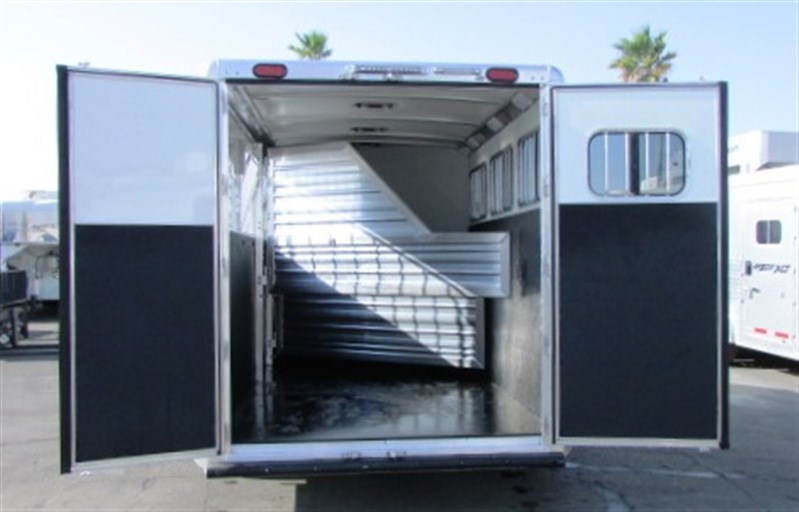 Trailer Photo 6