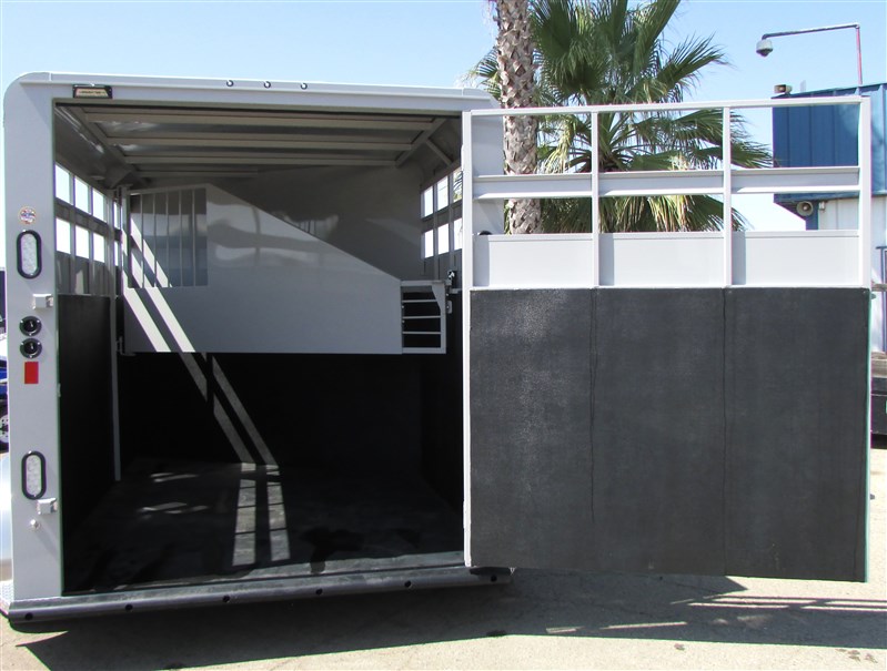 Trailer Photo 6