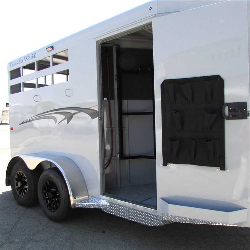 Trailer Photo 12