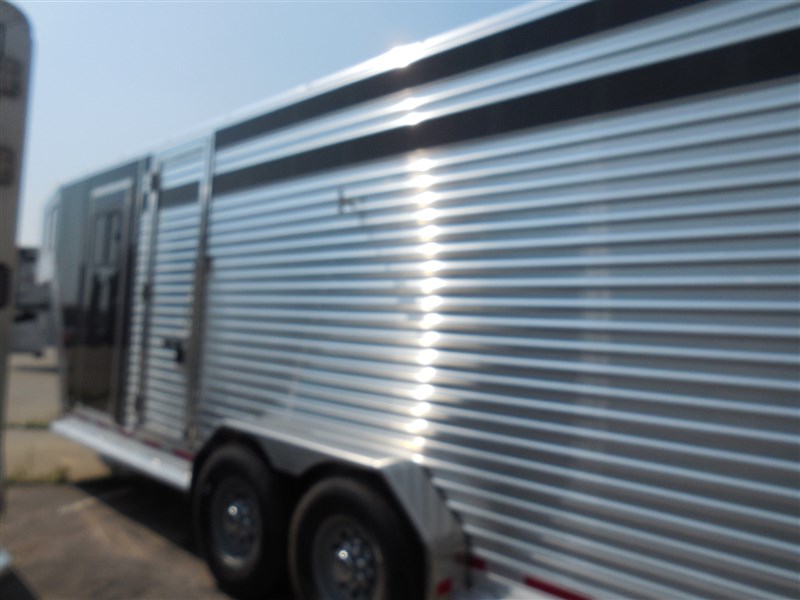 Trailer Photo 6