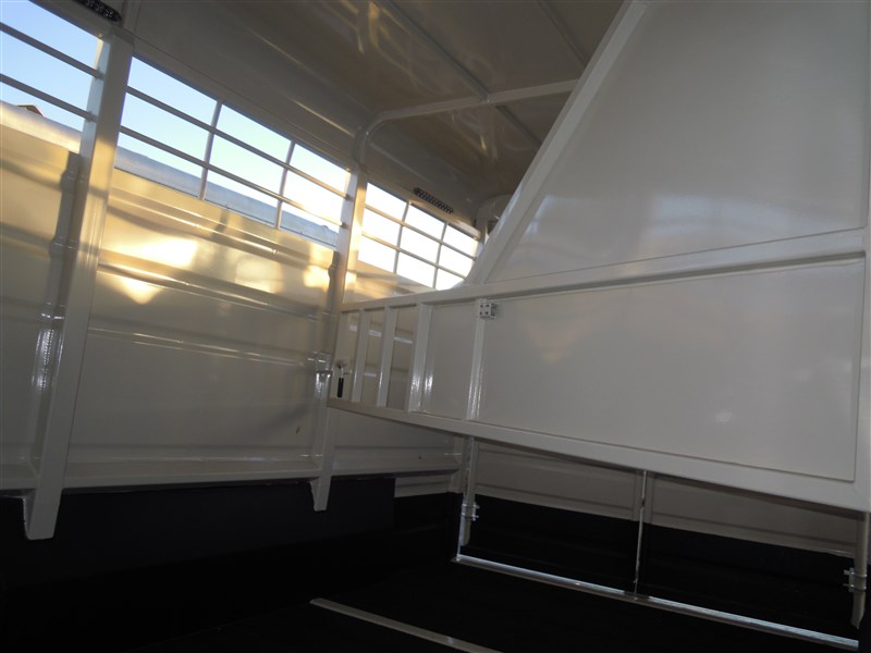 Trailer Photo 7