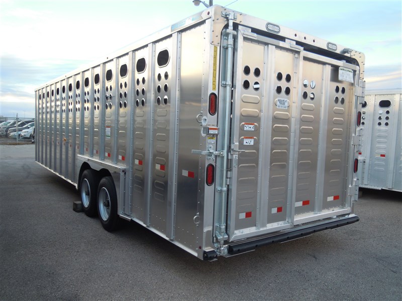 Trailer Photo 11