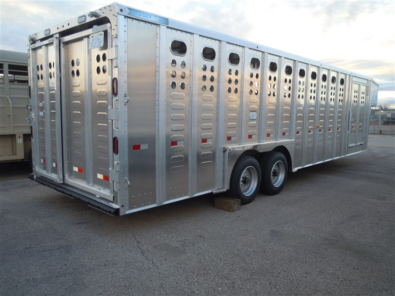 Trailer Photo 10