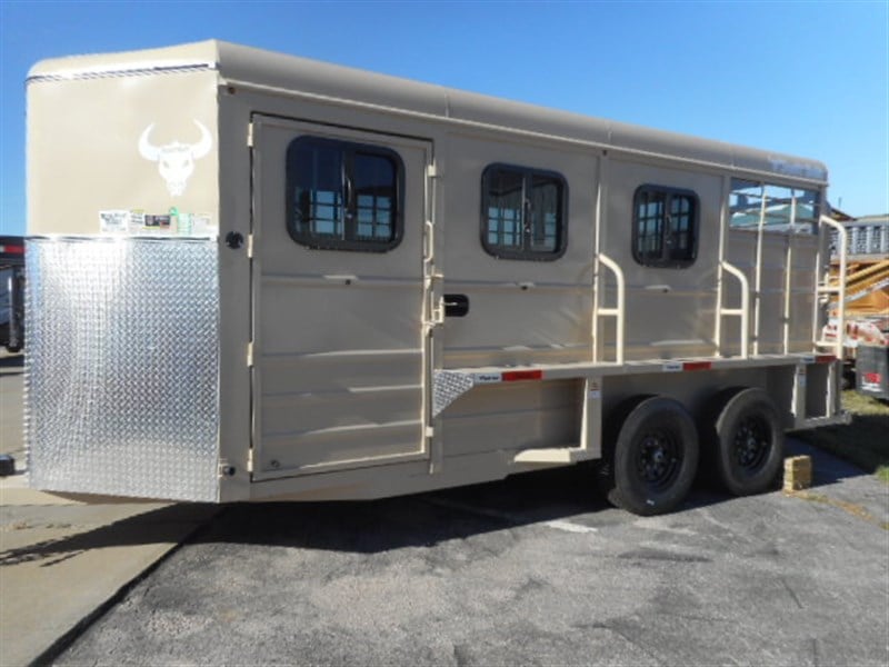 Trailer Photo 1