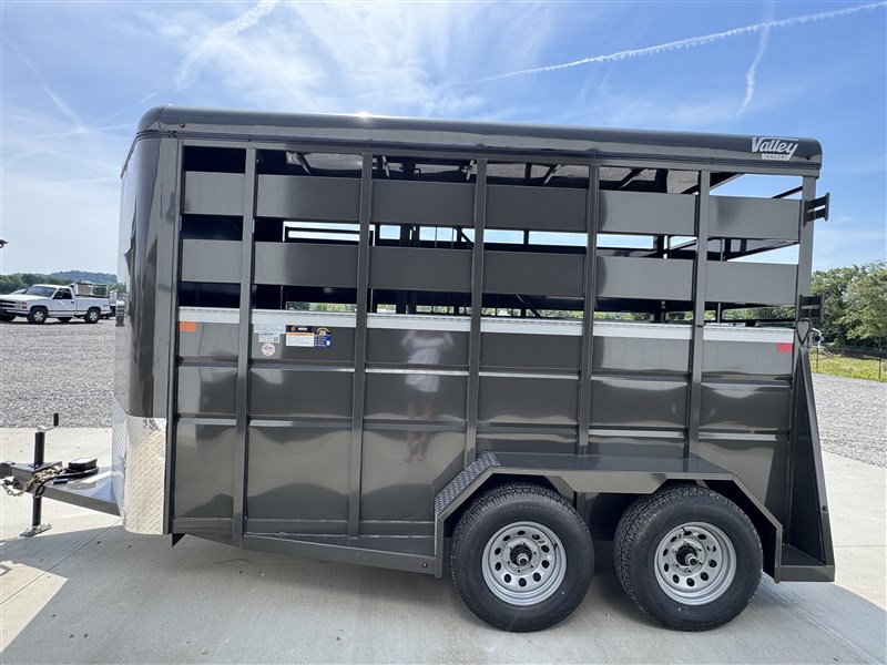2027 Valley 2 horse straight load