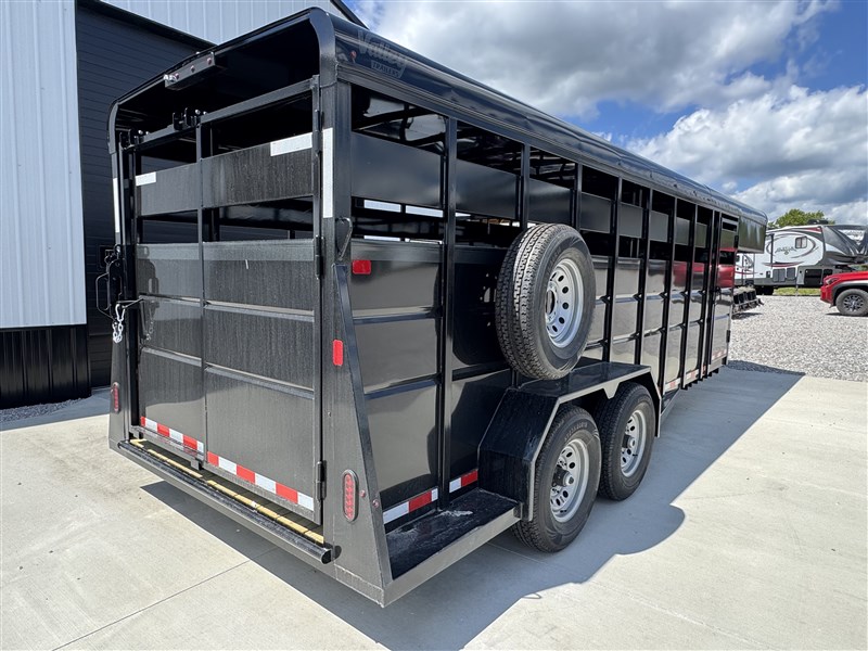 2027 Valley 20ft stock, cut gate, slider