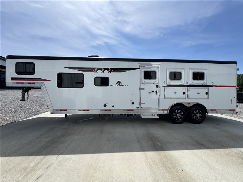 2022 Bison silverado, all aluminum, 11ft lq, 8 wide