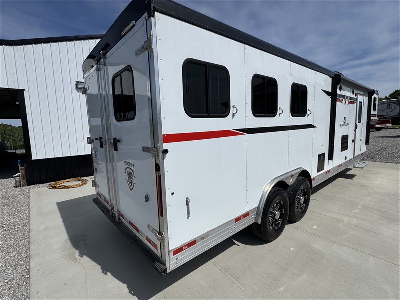 Trailer Photo 7