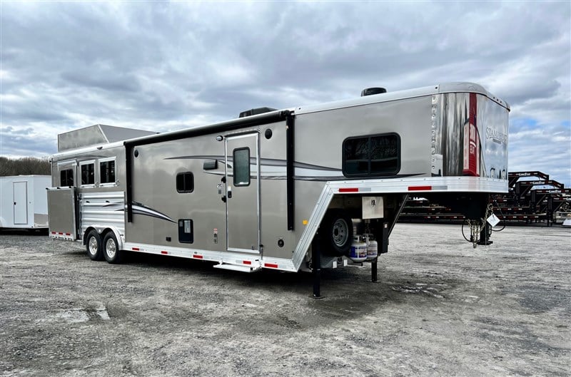 Used Merhow Horse trailers for sale - TrailersMarket.com