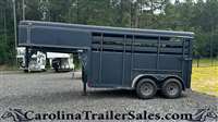 2005 Adam 12ft stock gn, escape door and slider on rear