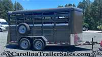 2027 4 horse Valley 4H, 26816HD STOCK BP, 7' Tall, HEAVY DUTY AXLES!