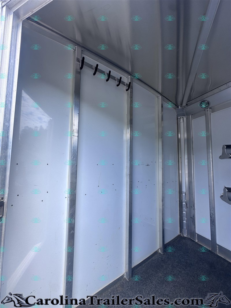 Trailer Photo 20