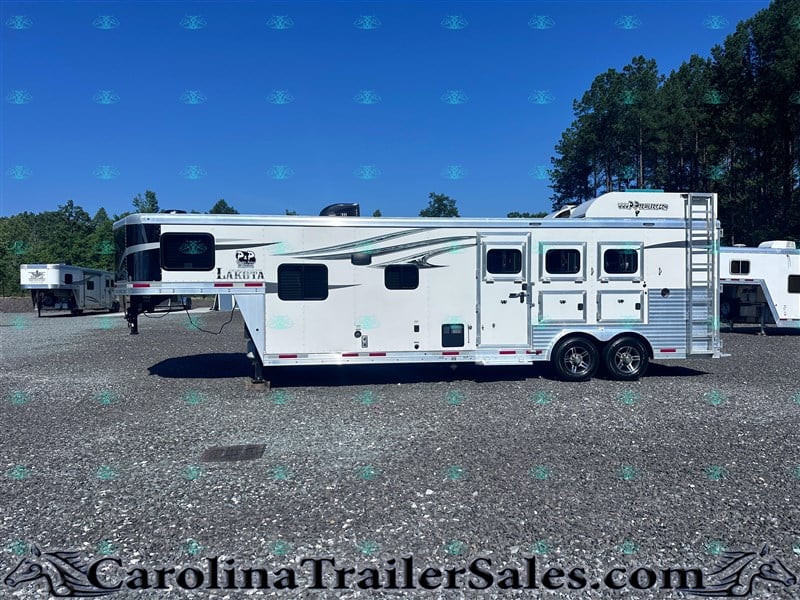 Trailer Photo 2