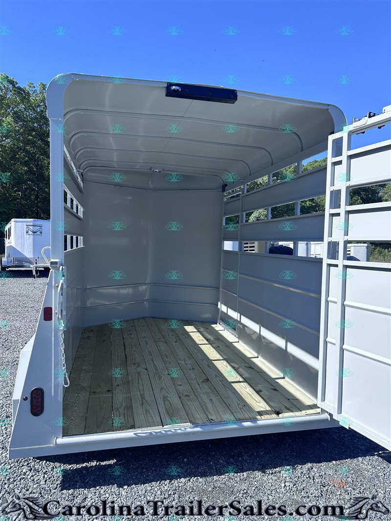 Trailer Photo 18