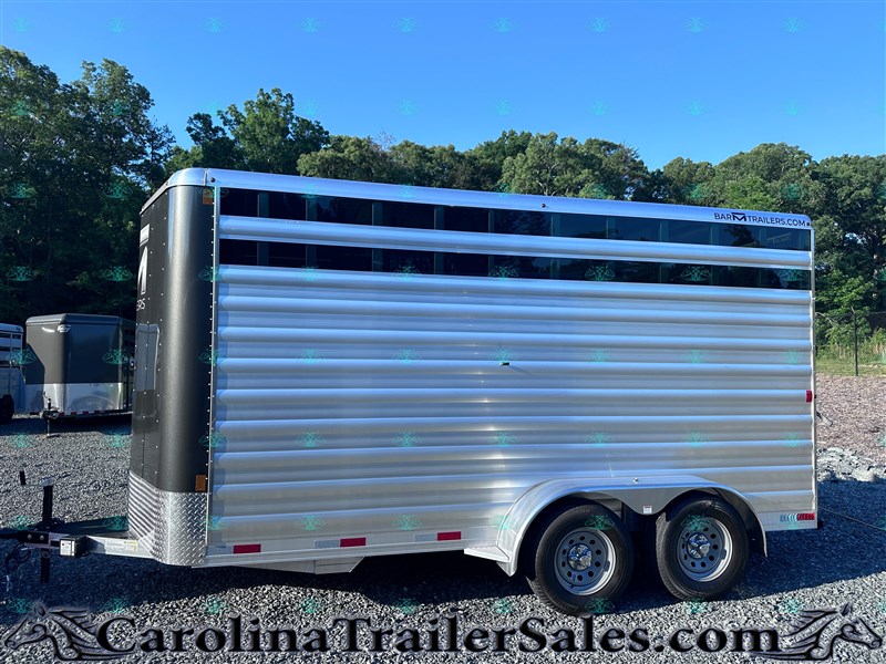 Trailer Photo 13