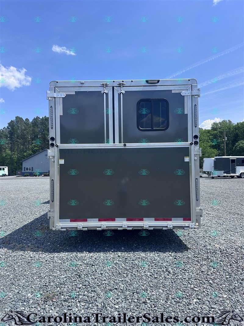 Trailer Photo 11