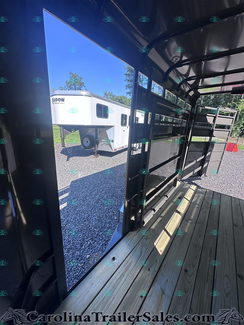 Trailer Photo 15