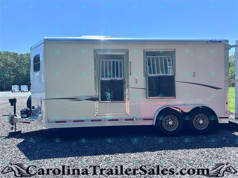 Trailer Photo 13