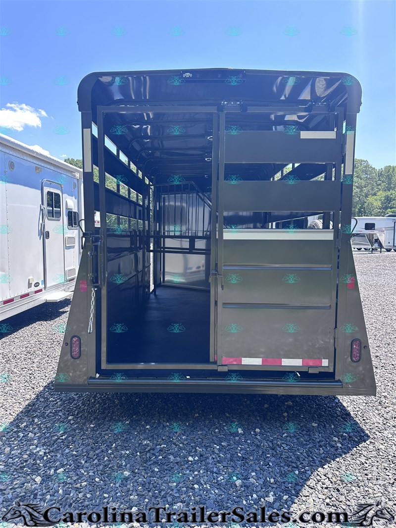 Trailer Photo 15