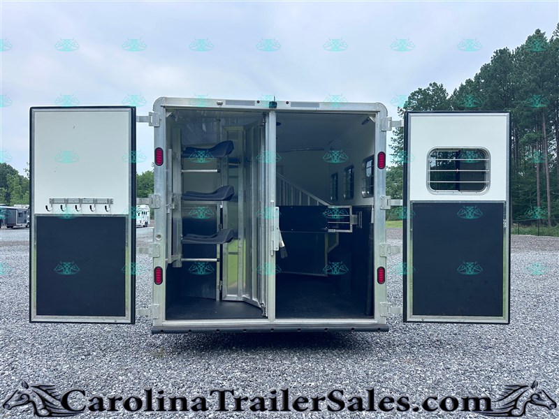 Trailer Photo 13