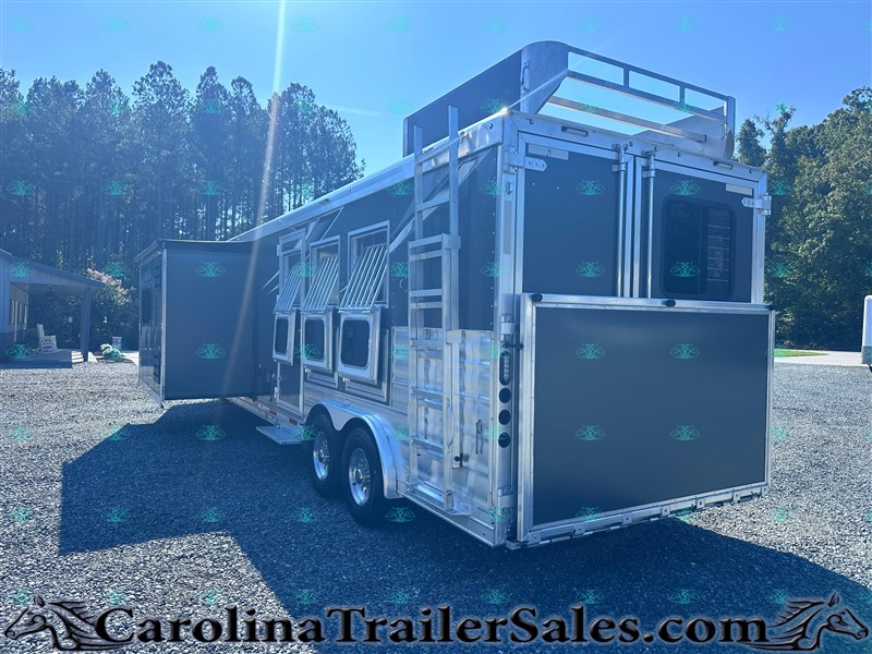 Trailer Photo 14