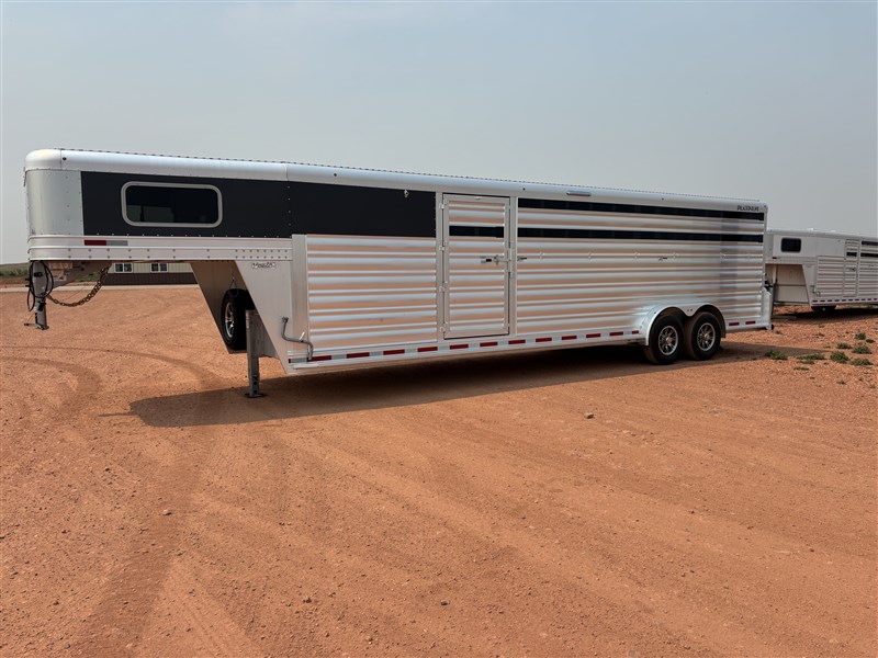 Trailer Photo 2