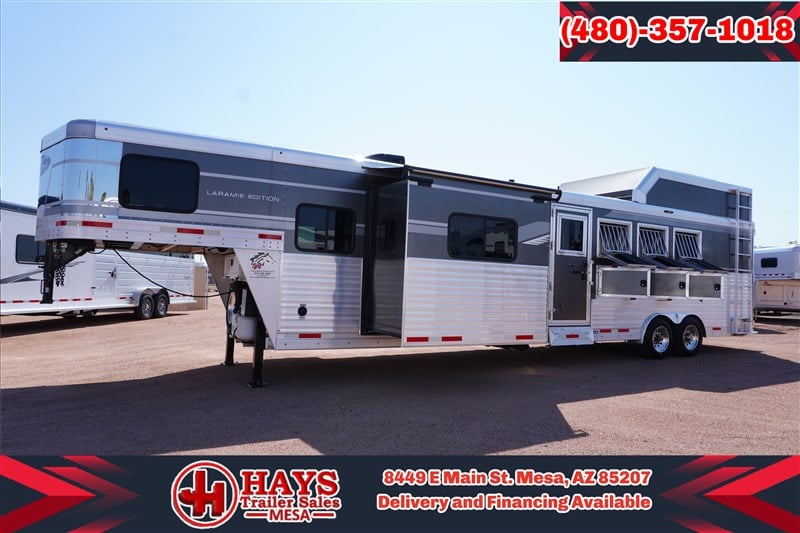 2020 smc laramie 15' sw 4 horse w/ gen, hay pod, full rear