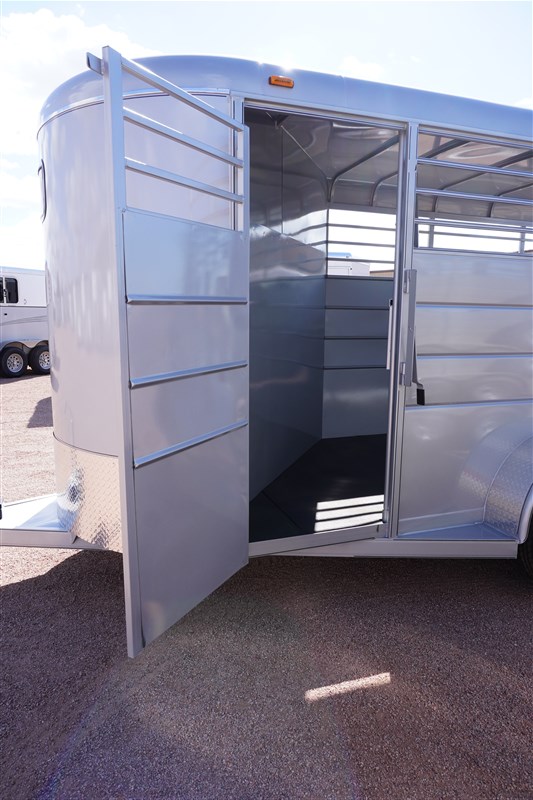 2025 Calico 3 horse bp trailer