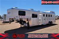 2026 4 horse 4 Star 10' SW 4 Horse Living Quarter