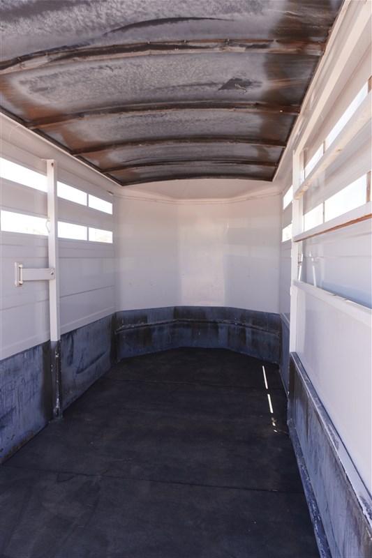 Trailer Photo 6