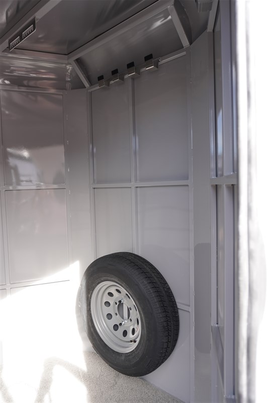 Trailer Photo 11