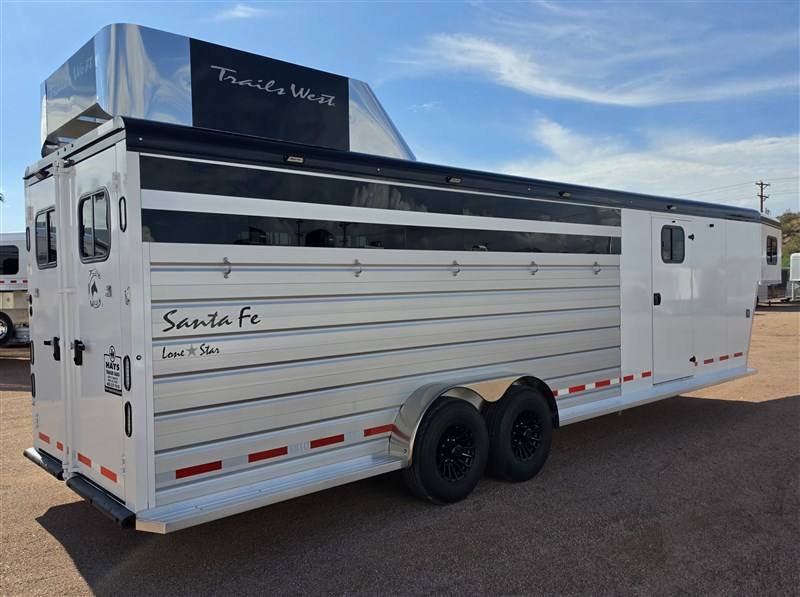 Trailer Photo 12