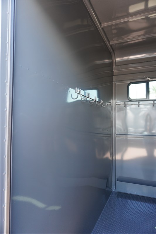 Trailer Photo 14