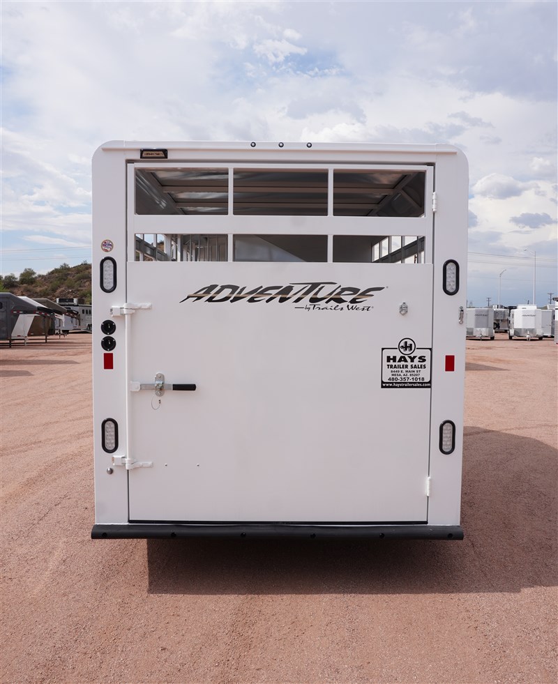 Trailer Photo 3