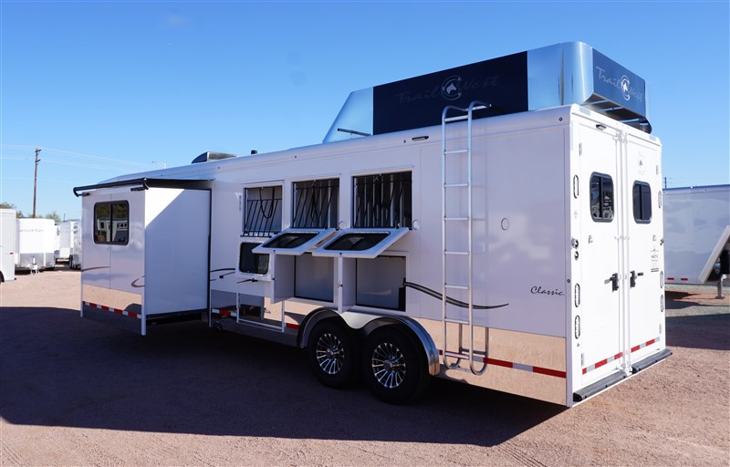 Trailer Photo 2