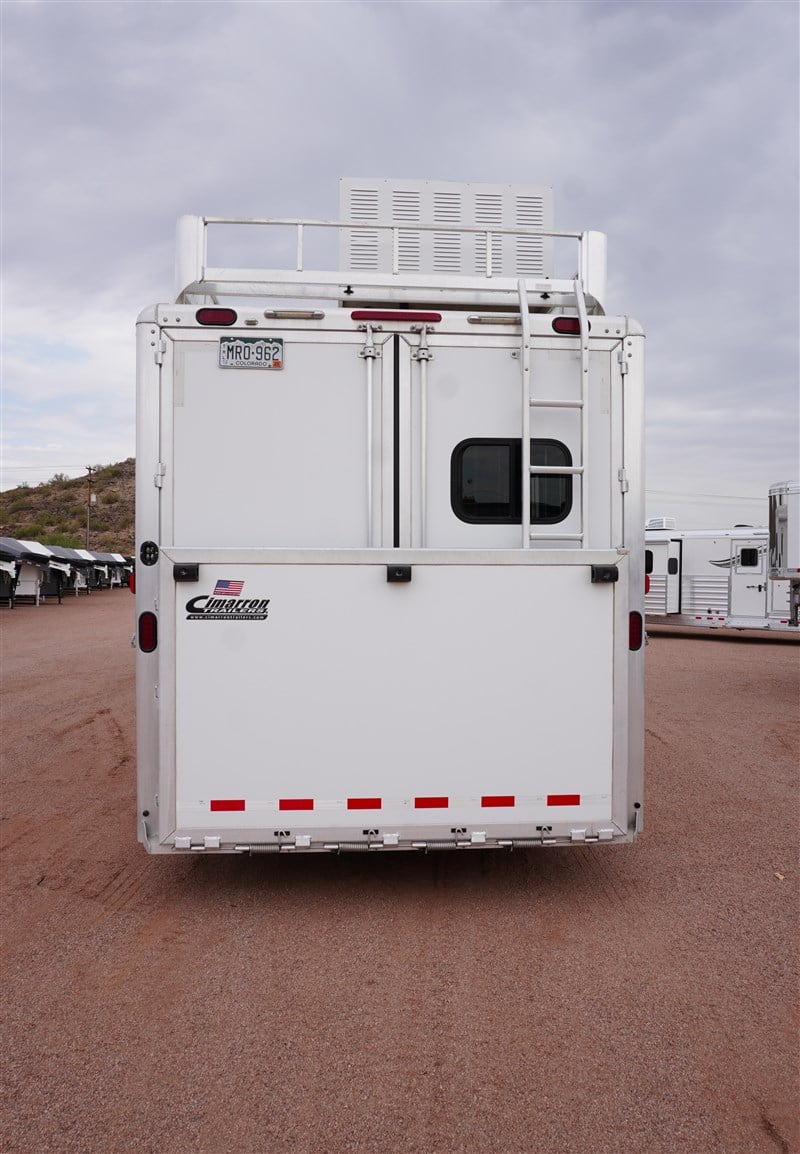Trailer Photo 4