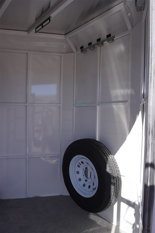 Trailer Photo 12