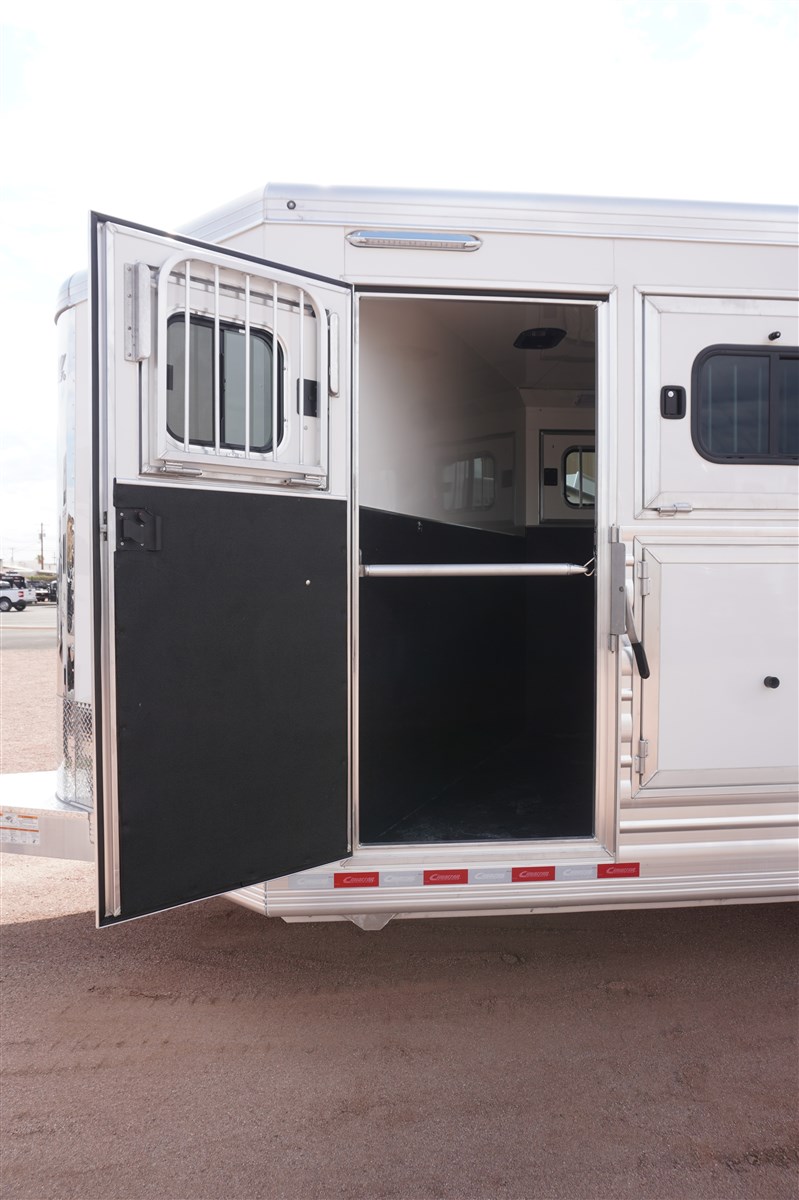 Trailer Photo 3