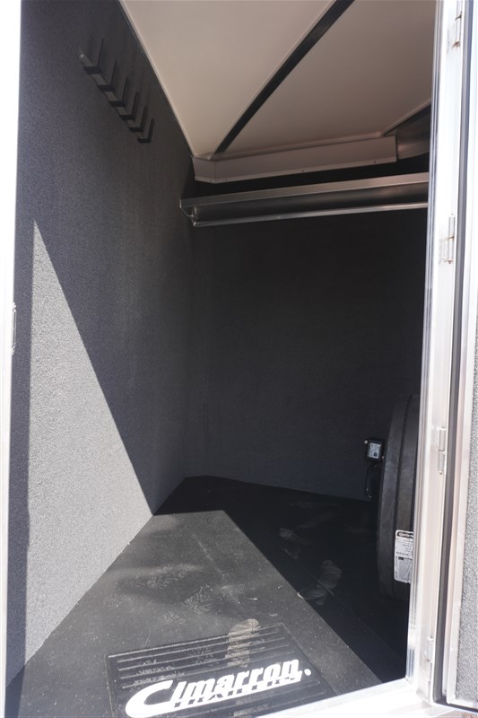 Trailer Photo 19