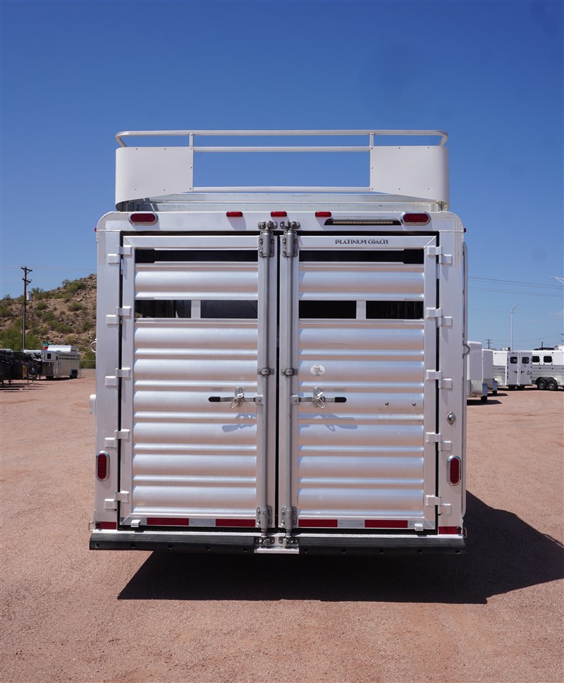 Trailer Photo 8