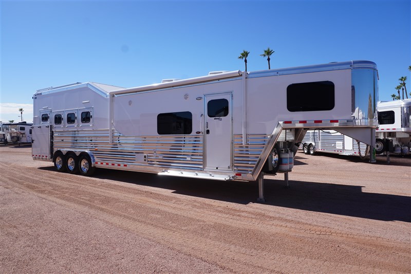 Trailer Photo 14