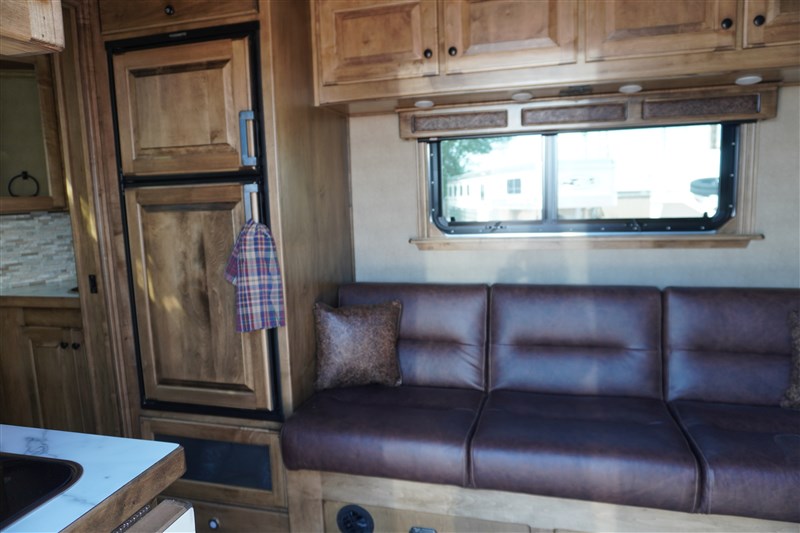 Trailer Photo 17