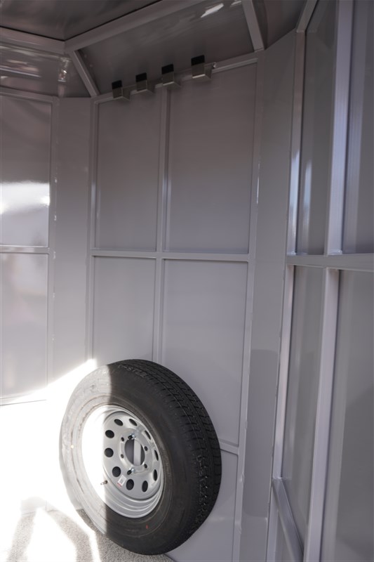 Trailer Photo 10
