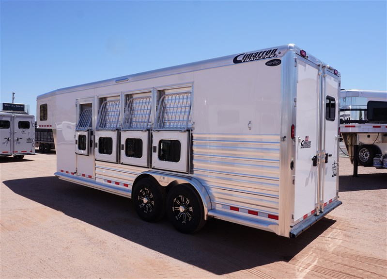 Trailer Photo 2
